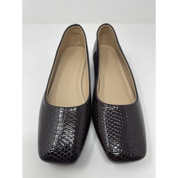 WEI MING XIN Shoes - WEI MING XIN Shoes EUR 37 (US 6.5) Square Toe low block heel Faux Patent Plum